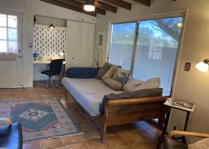Casa Azul: Pet-friendly Adobe Oasis In Location Tucson