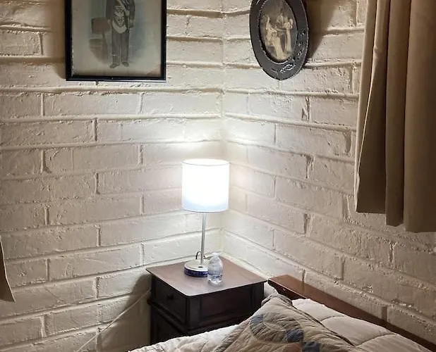 Casa Azul: Pet-friendly Adobe Oasis In Location