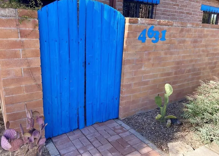 Casa Azul: Pet-friendly Adobe Oasis In Location Tucson